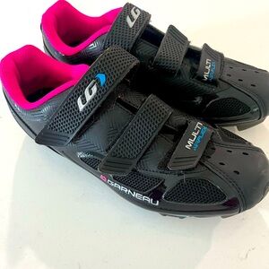 Garneau multi airflex cycle shoes